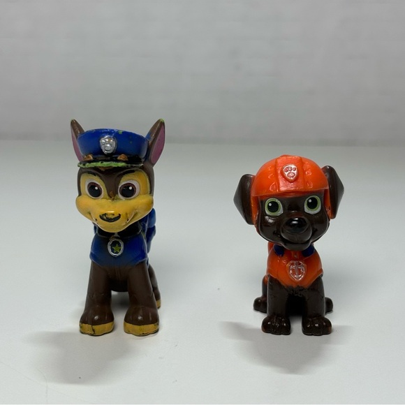 Paw patrol 2015 figured lot‎ of 2 
Chase and Zooma - Picture 1 of 6